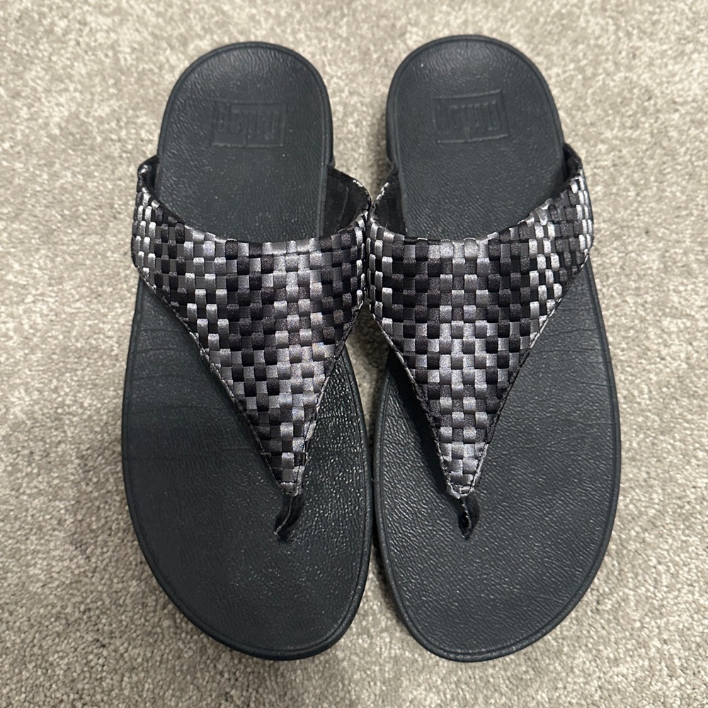 Fit Flop Black and Gray Woven Slide Sandals